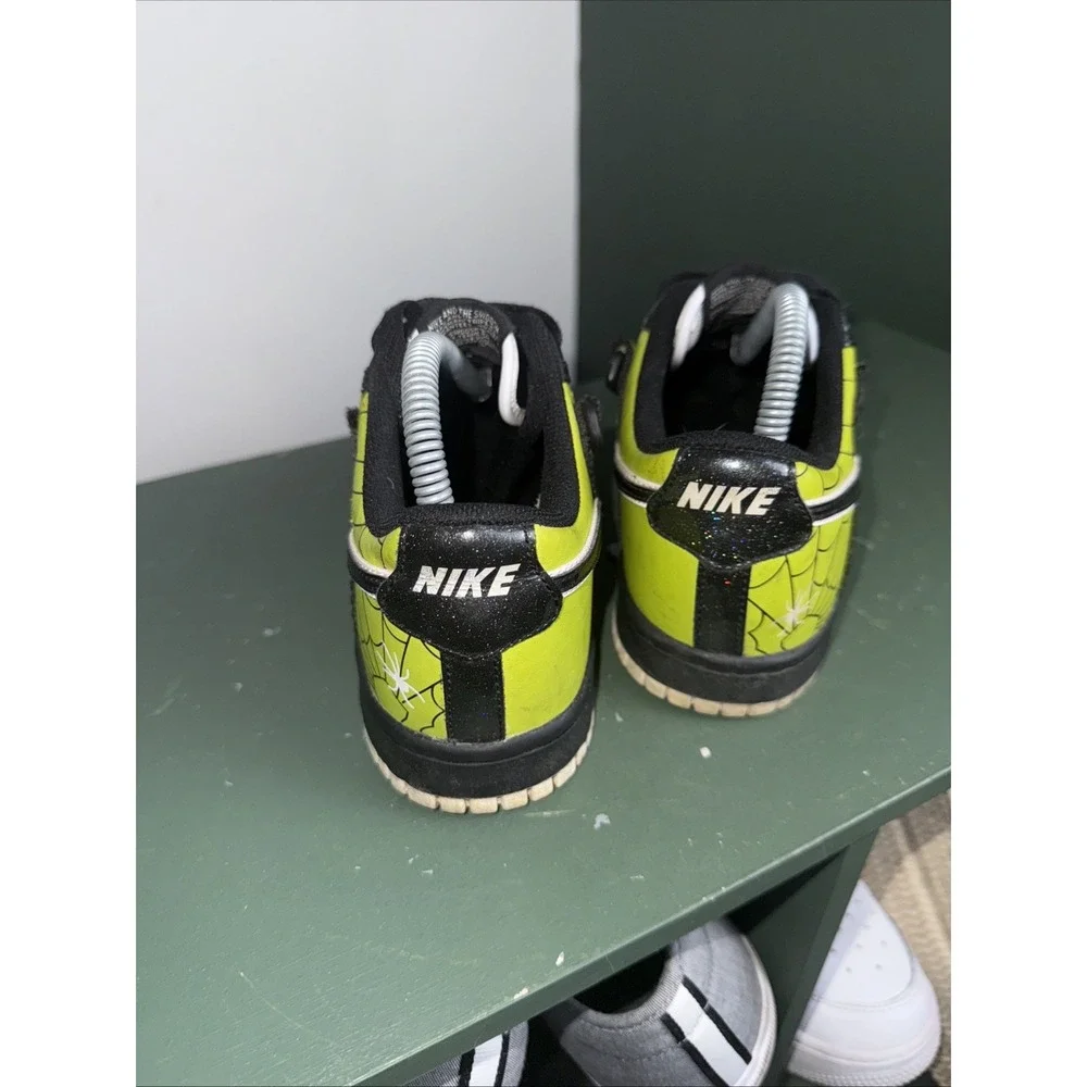 EUC Nike Vandal Low GS 'Glow‎ In Dark Spider Web' Sz 5Y